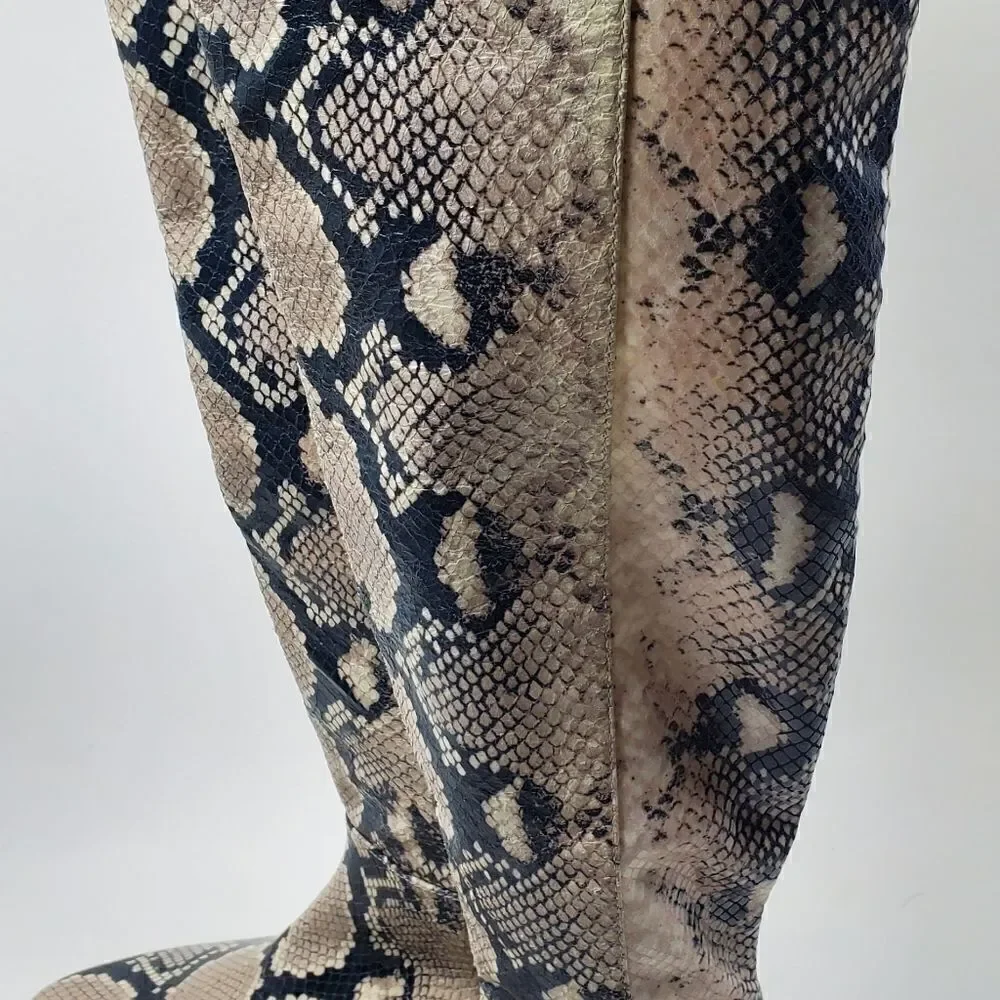 Stuart Weitzman pathython‎ over the knee flat heel boots Cream